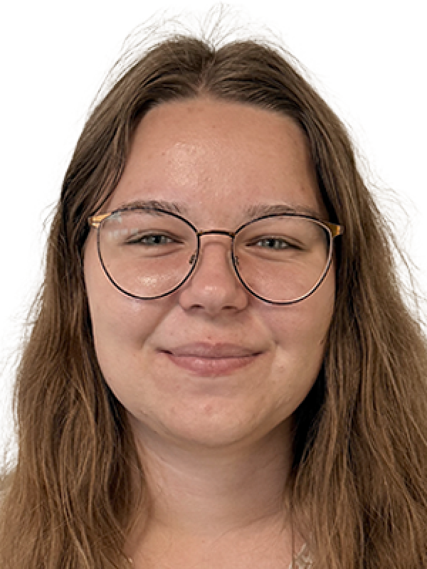 lea-vestergård-jensen-fritlagt-300x450