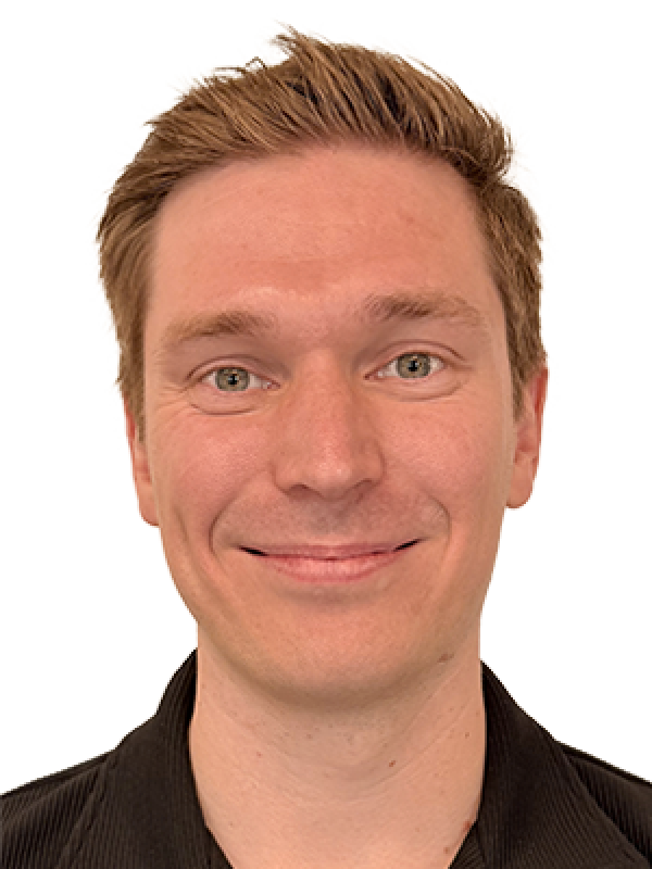 Peter-Snoer-Pedersen-fritlagt-300x450