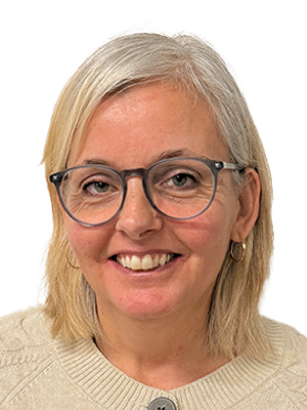 helle-wiemann-fritlagt-300x450